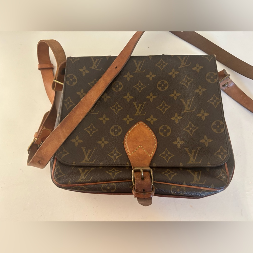 Louis Vuitton Cartouchiere Shoulder Bag MM Brown Leather